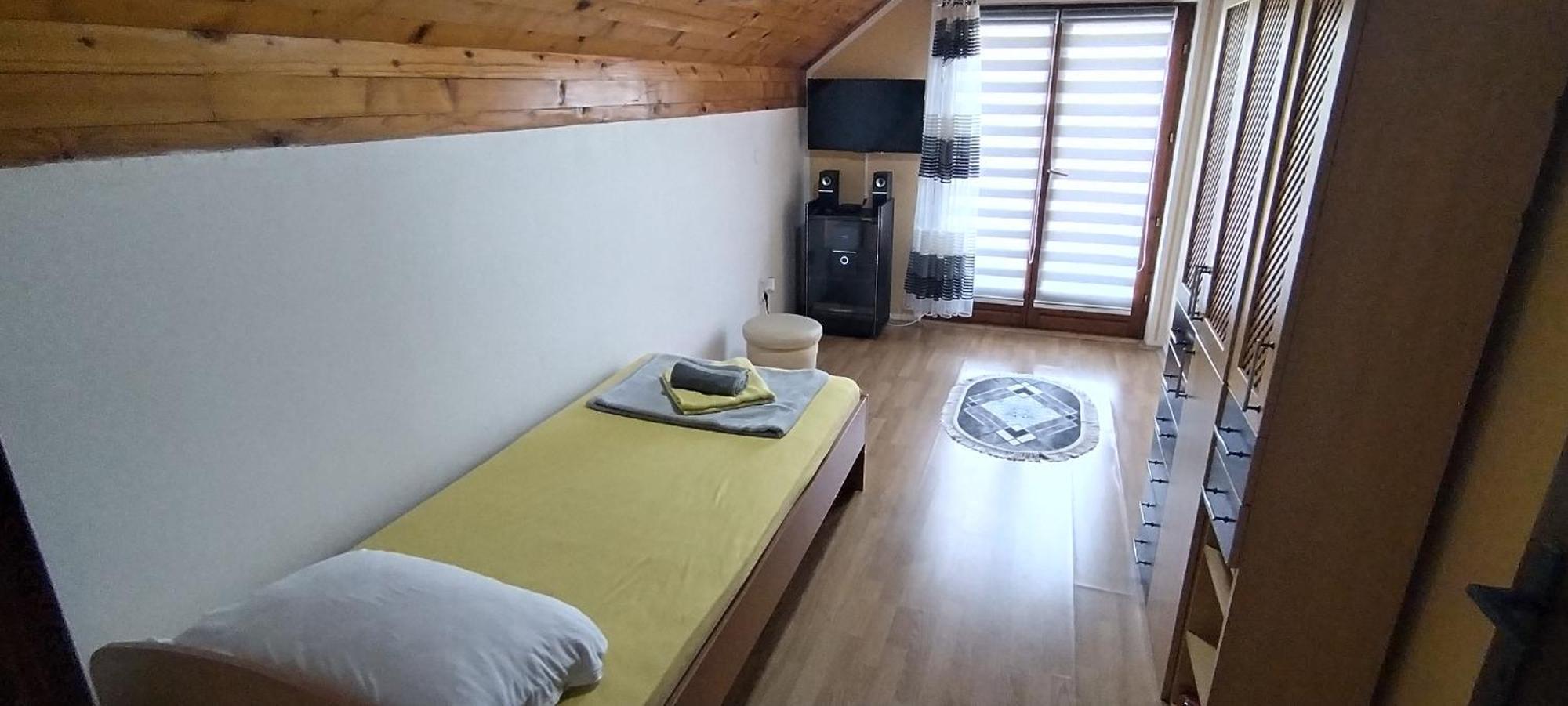 Sobe Lara Apartment Donji Milanovac Bagian luar foto